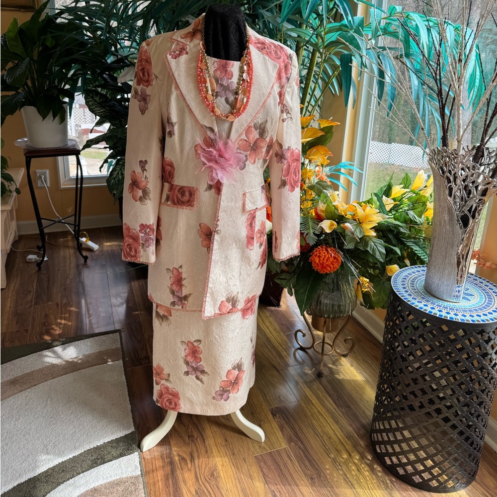 Nubiano Ladies church 3 pc church suit sz 14